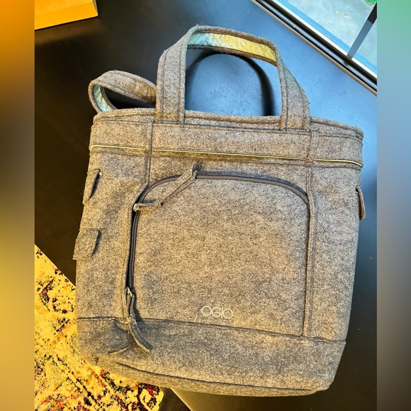 OGIO Hamptons Tote in light grey felt - Picture 4 of 14